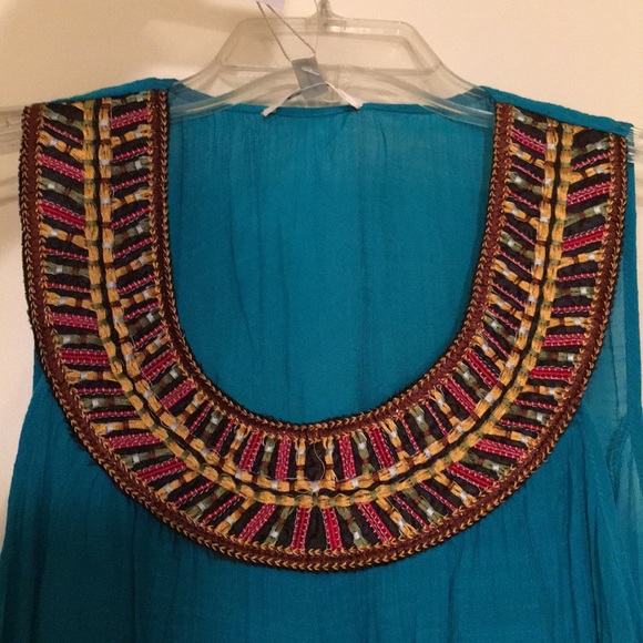 Turquoise sleeveless blouse - Picture 2 of 5